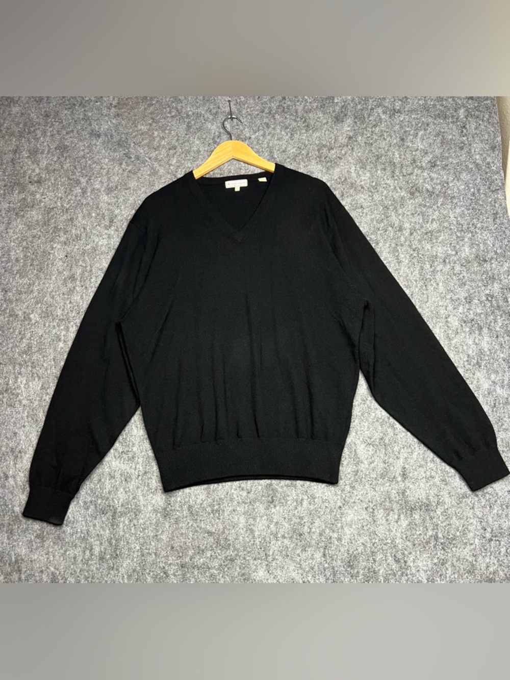 Peter Millar Men's Sweater Medium Black Crown Cashmere Knitted V-Neck Size Large